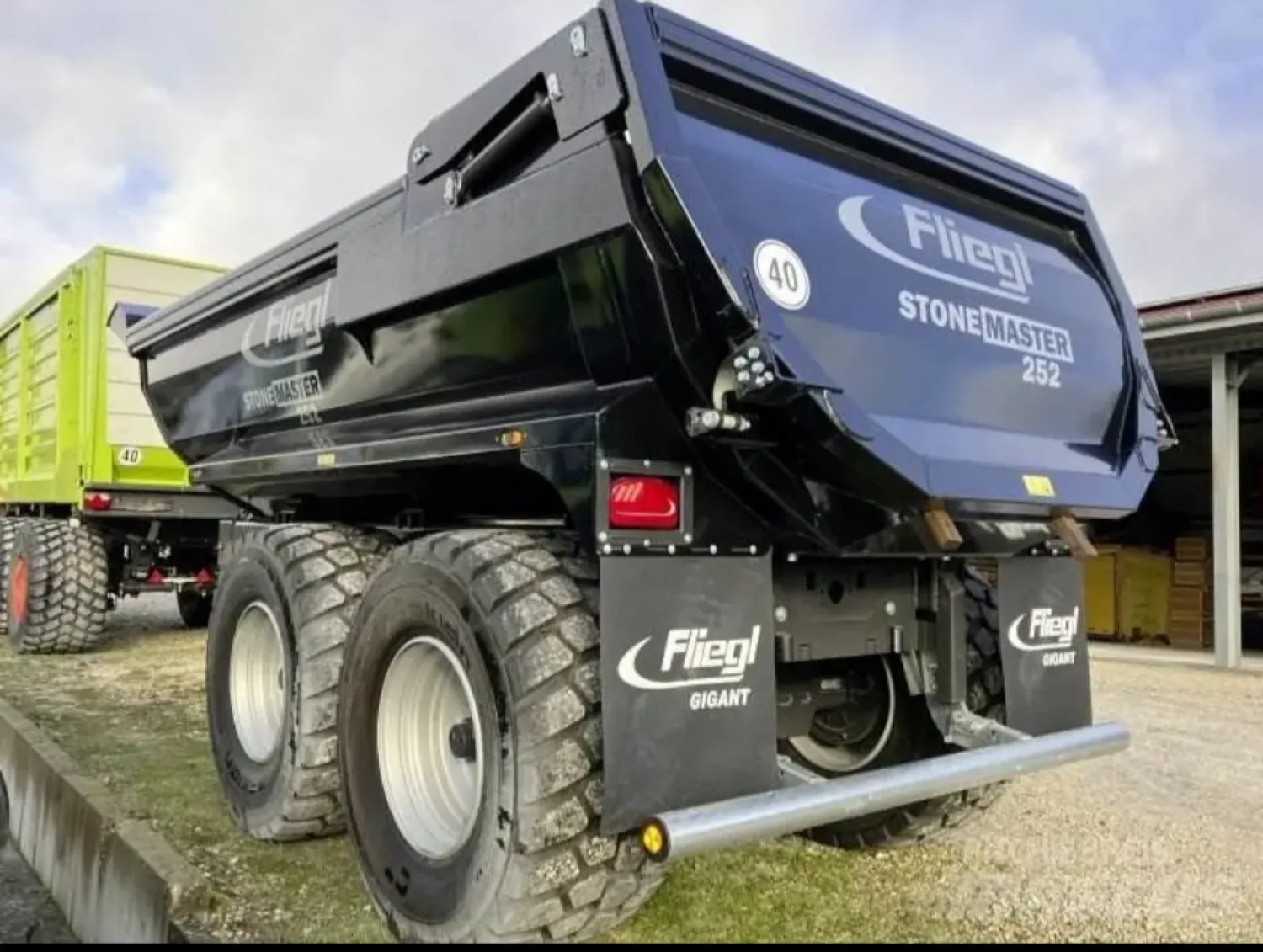 FLIEGL STONE-MASTER Grondkipper - 22 Ton - Hardox - Te Koop