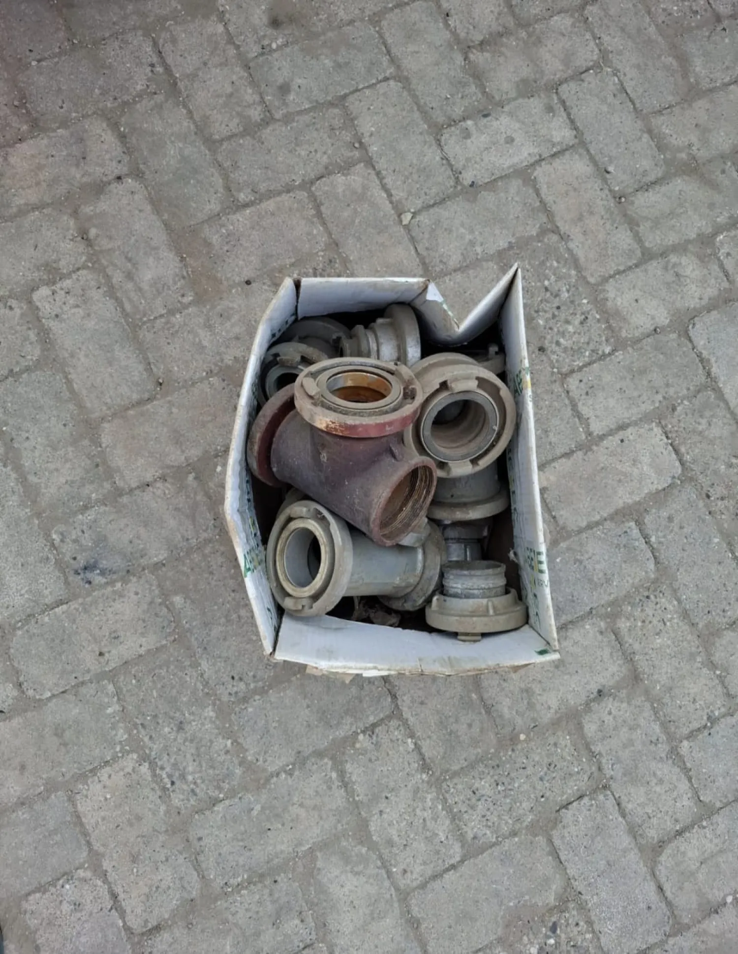 Sproeiers op statief te koop - 50m bereik