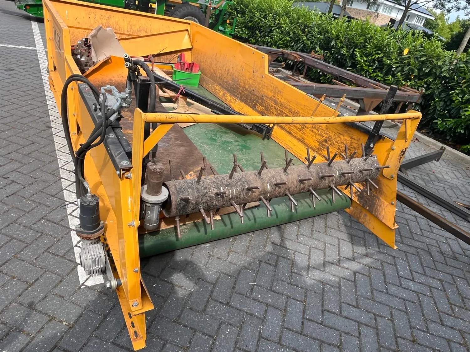 M.H. Bunkerdak 3150mm | Hydraulische Verdeelrol - New Holland