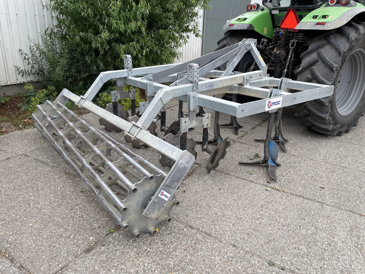 Qmac Vleugelschaar Cultivator | Zeer Goede Staat