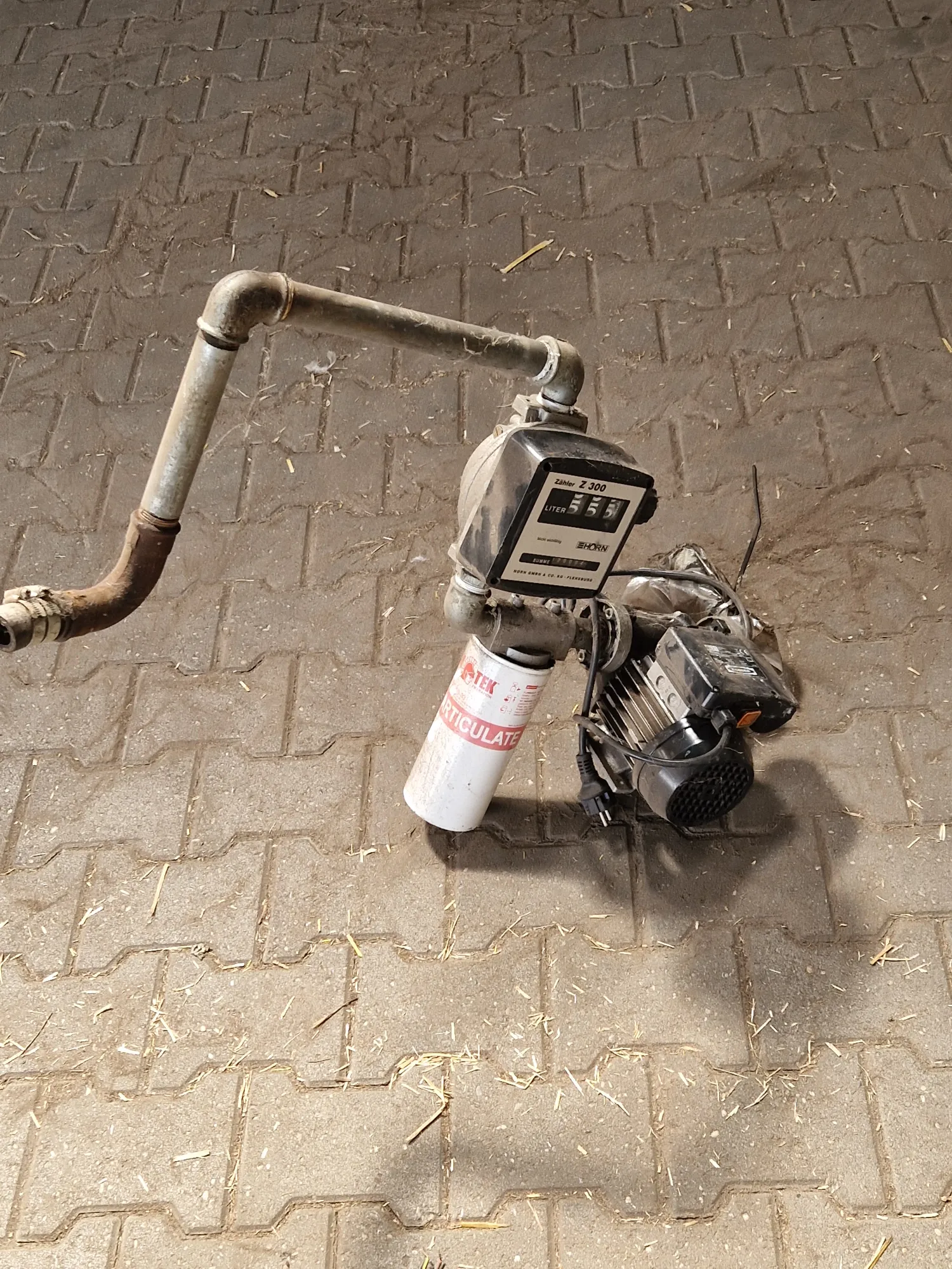 Dieselunit met filter & teller - Nieuwstaat - €100