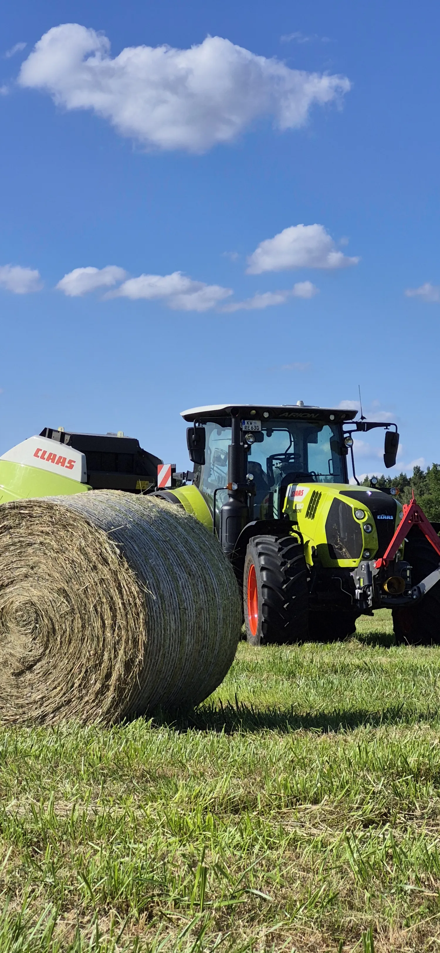 Hire Certified Harvest Workers | From 20 EUR/hour
