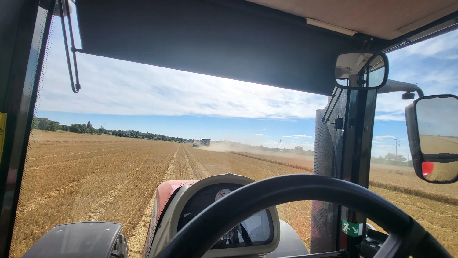 Hire Certified Harvest Workers | From 20 EUR/hour