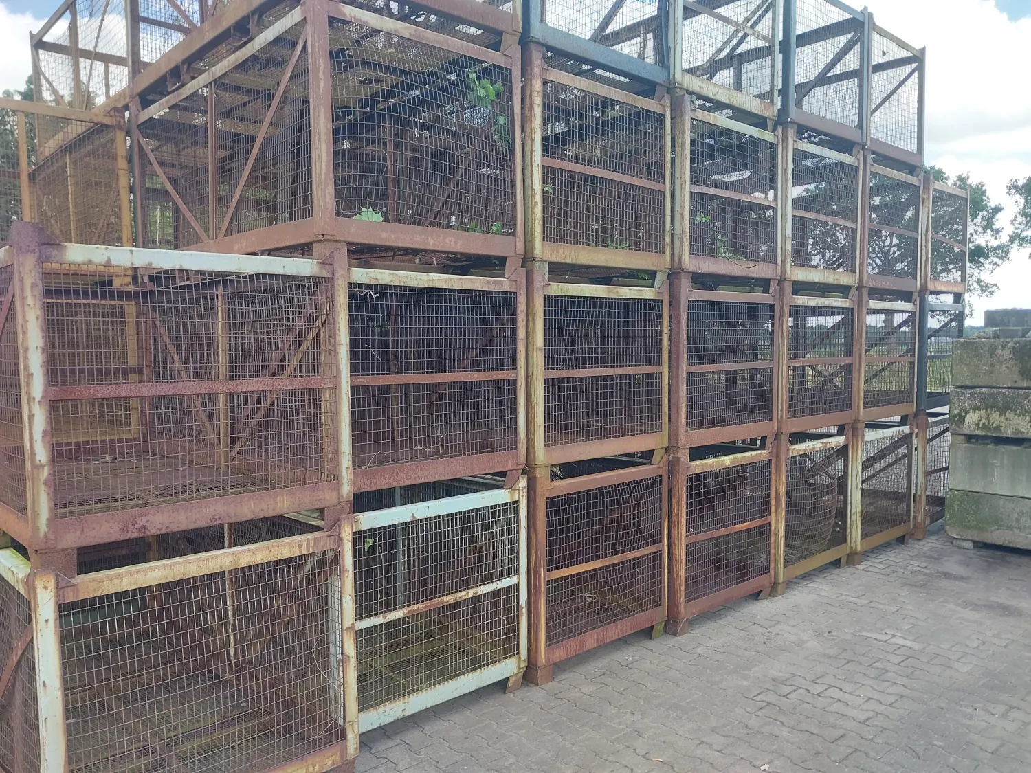 Wanted: Potato Bulk Boxes - DDR Boxes 1500kg Capacity