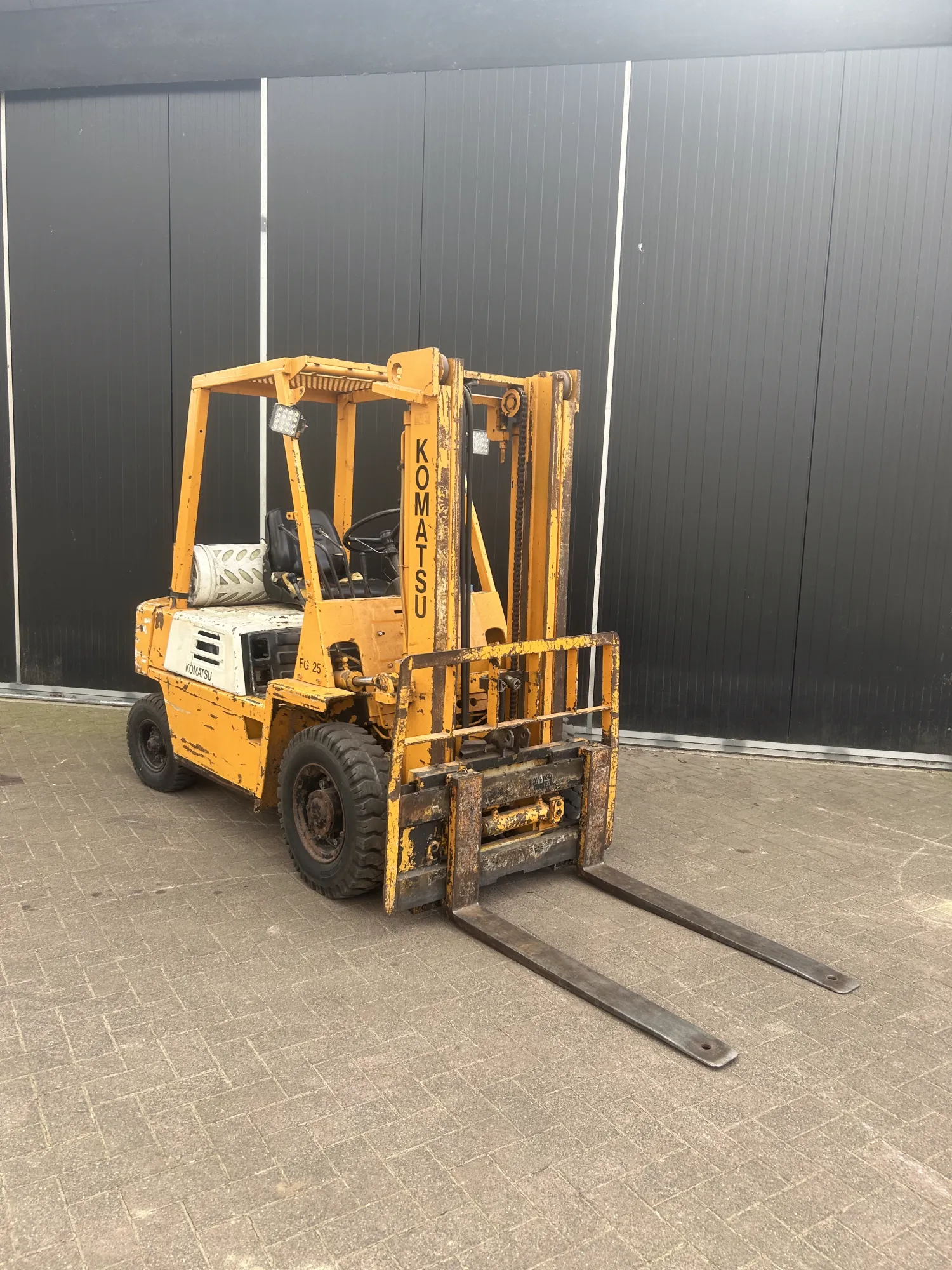 Gebruikte Heftrucks Kopen - Jungheinrich, Komatsu, Hyster