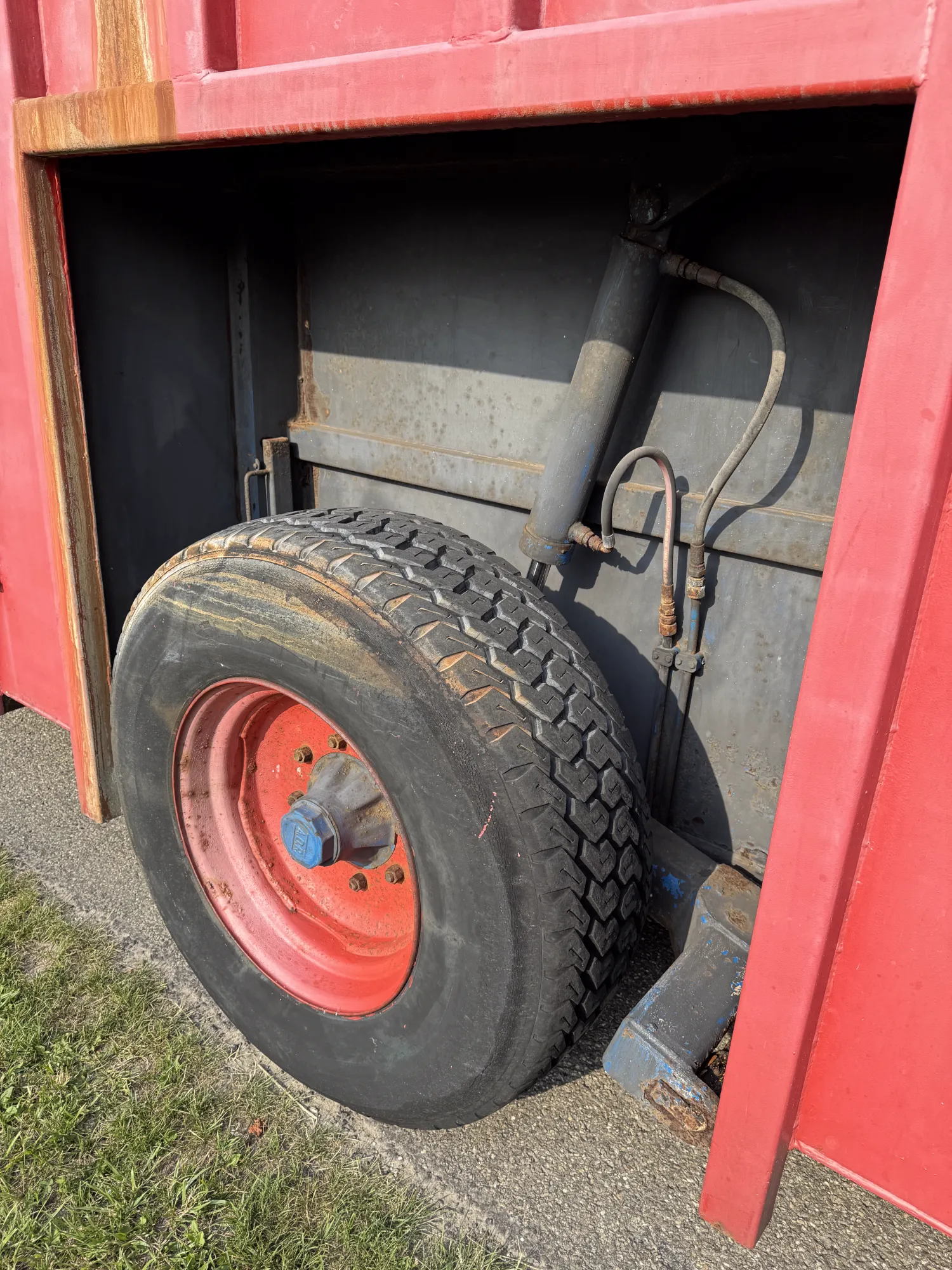 Mestcontainer 48 m³ - Dga Machinehandel