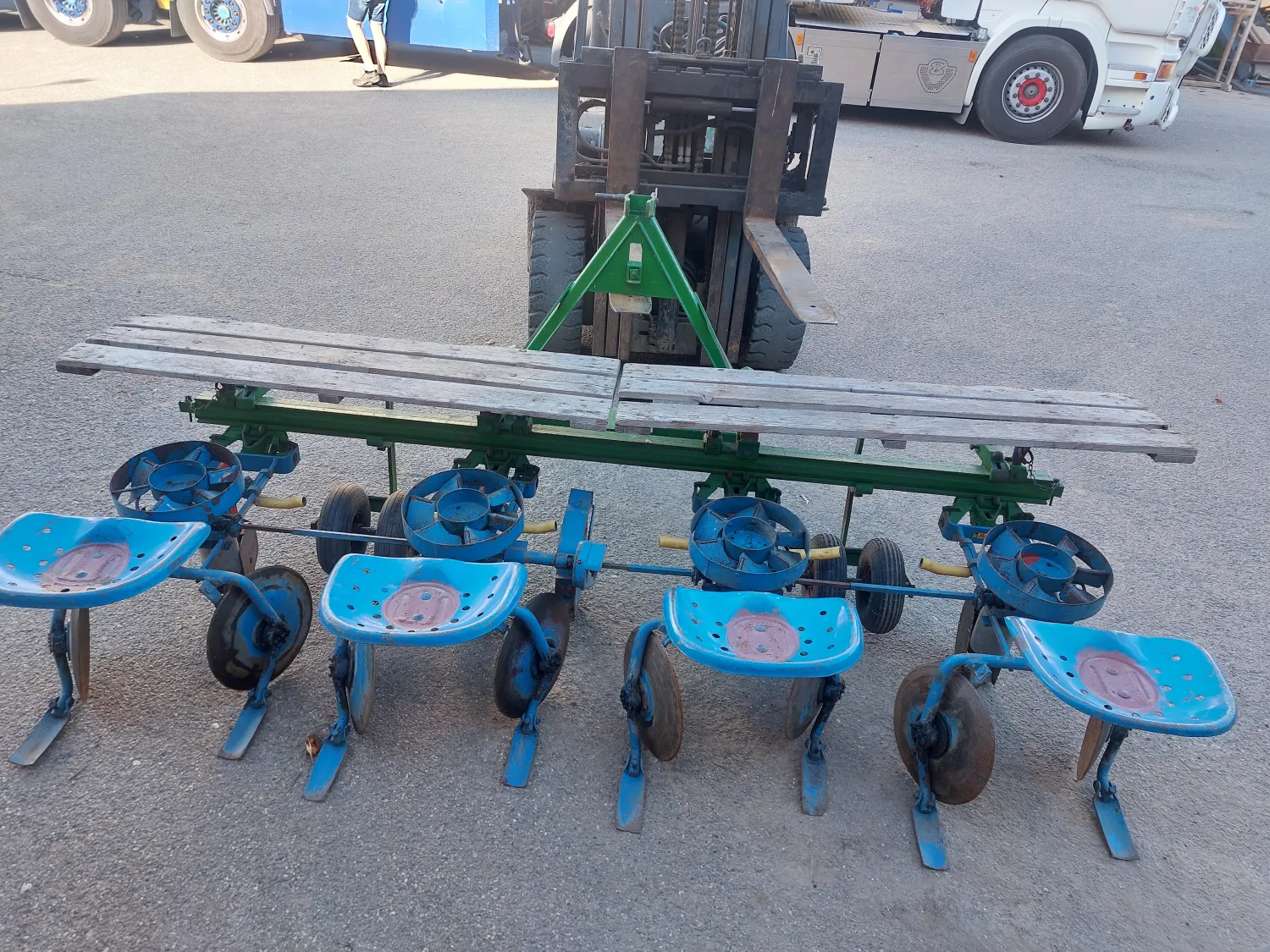 Accord Carrousel Plantmachine - 4x75cm verstelbaar
