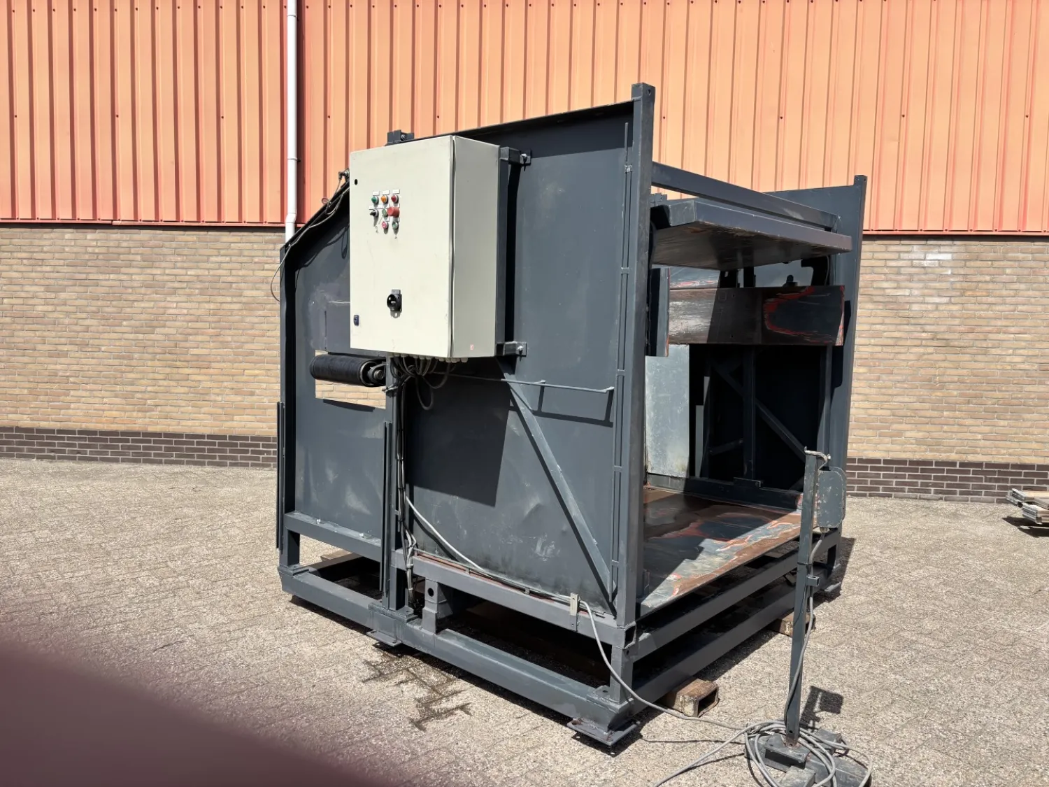 Burg Kistenkantelaar met Afvoerband | 120x160 Kisten