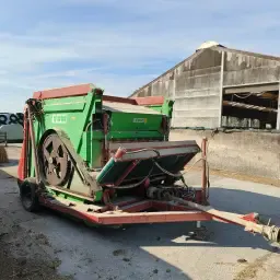 https://cdn.farmtrade.nl/media/154527/conversions/fyifQo-thumbnail.webp