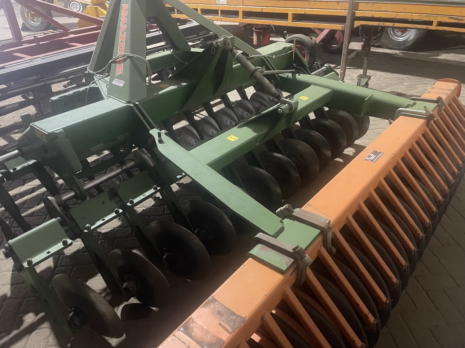 Amazone Catros schijveneg | Goed werkend