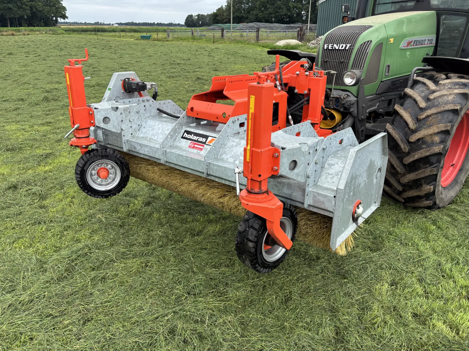 Holaras Veegmachine 220cm - Weinig Gebruikt - Bouwjaar 2015