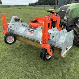 https://cdn.farmtrade.nl/media/154738/conversions/66mXlf-thumbnail.webp