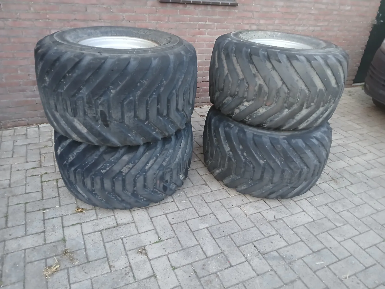 BKT Banden Set 500/50-17 - 50% Profiel - Voordelig!