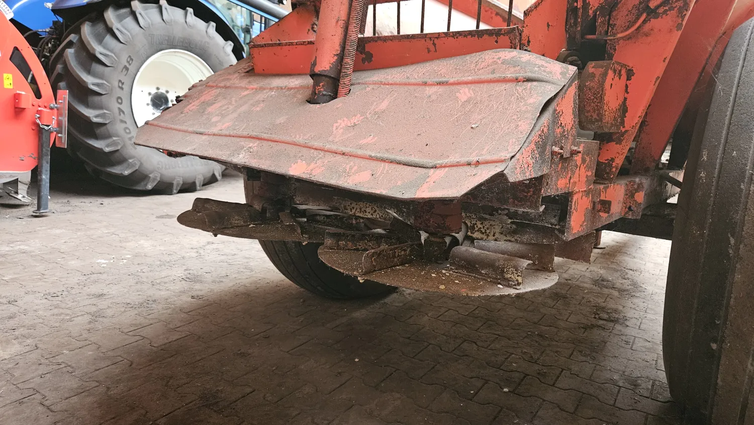 Kalkstrooier 3 ton - Goed onderhouden