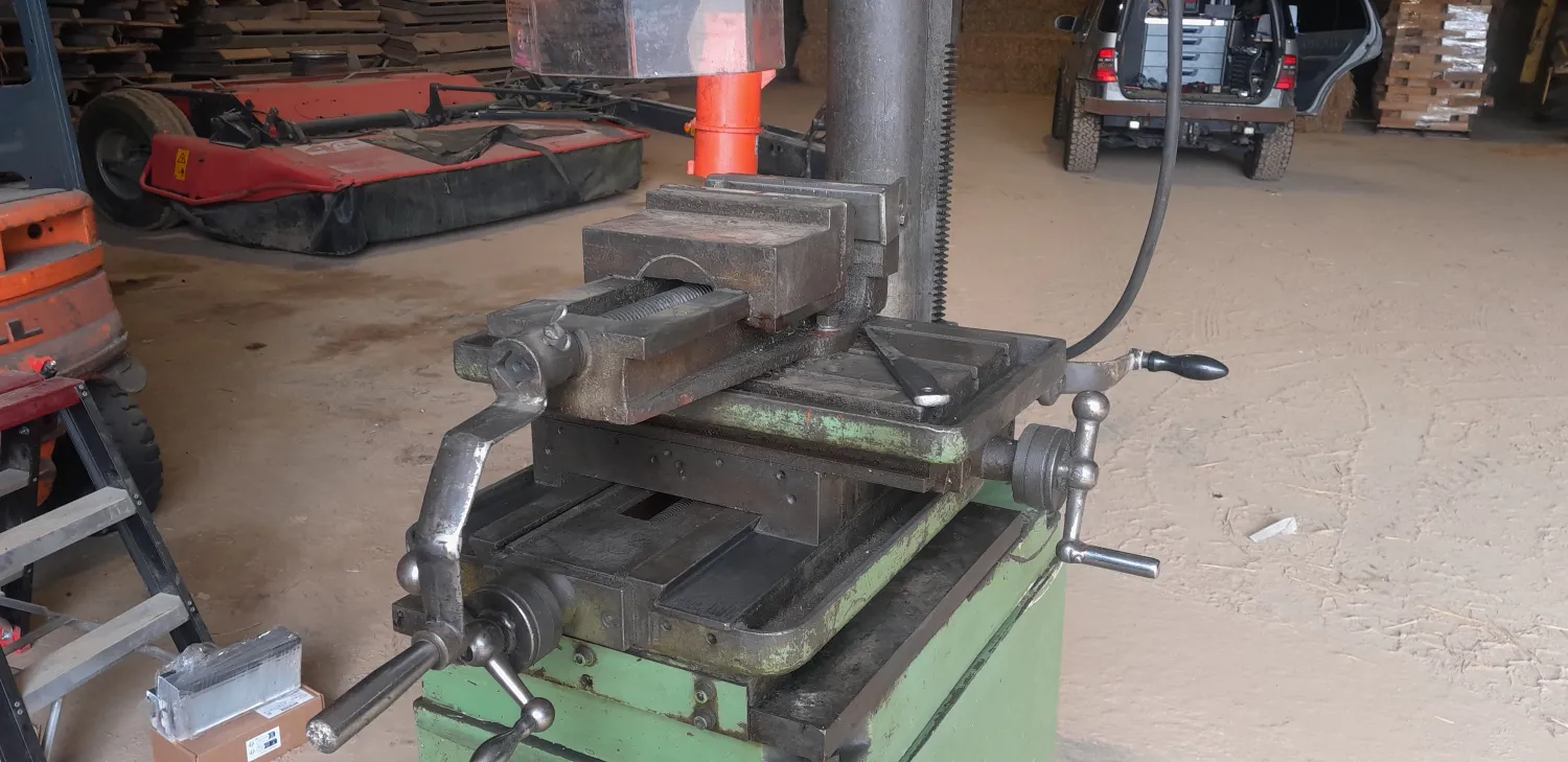 Flott TBZ23L Kolomboormachine - 380V, 5 Snelheden