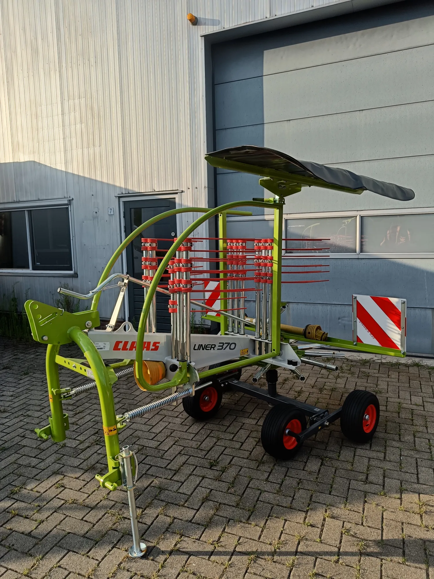 Claas Liner S 370 (2025) te koop | Nieuw en direct beschikbaar
