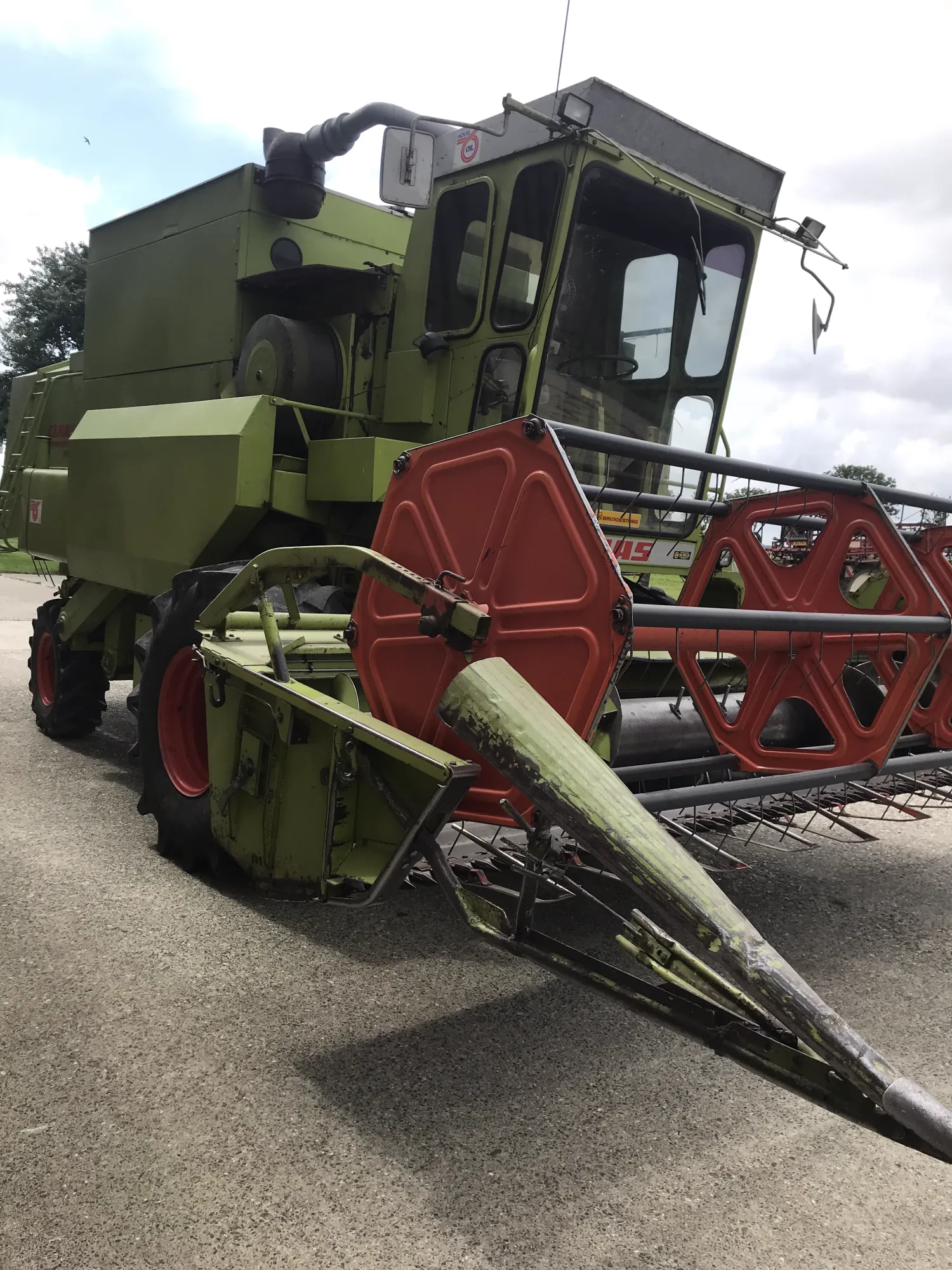 Claas Dominator 100 Combine te Koop - Direct Inzetbaar