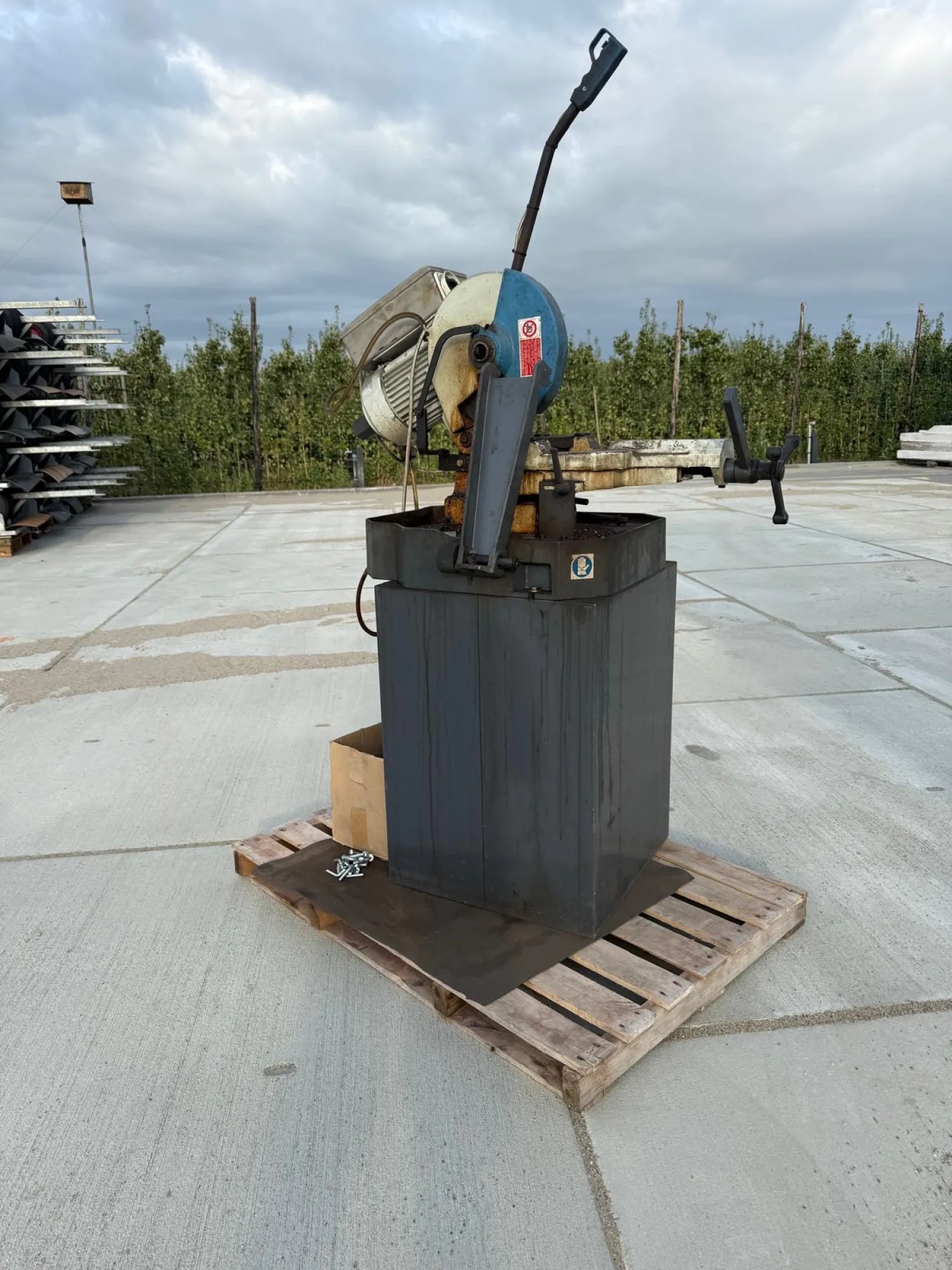 Werkplaatsmachines: Lasapparaten, Metaalknipper & Meer