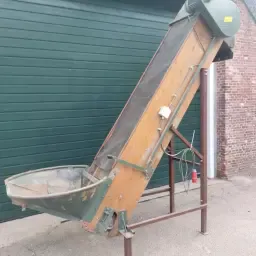 https://cdn.farmtrade.nl/media/155815/conversions/rl3JVq-thumbnail.webp