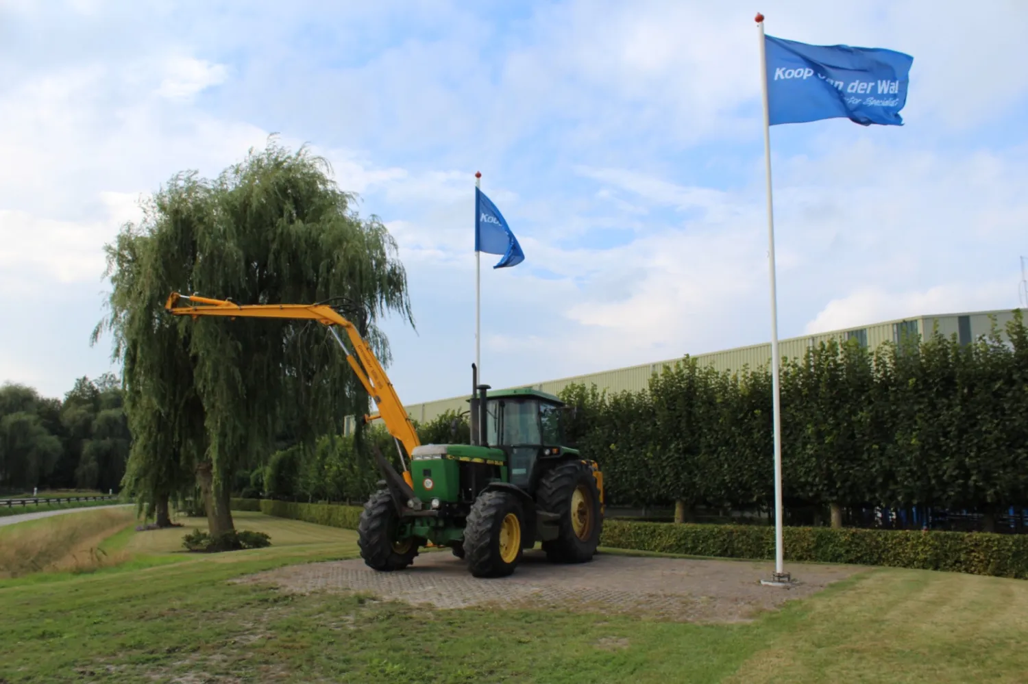John Deere 4055 Traktor - 1990, 14000 Stunden