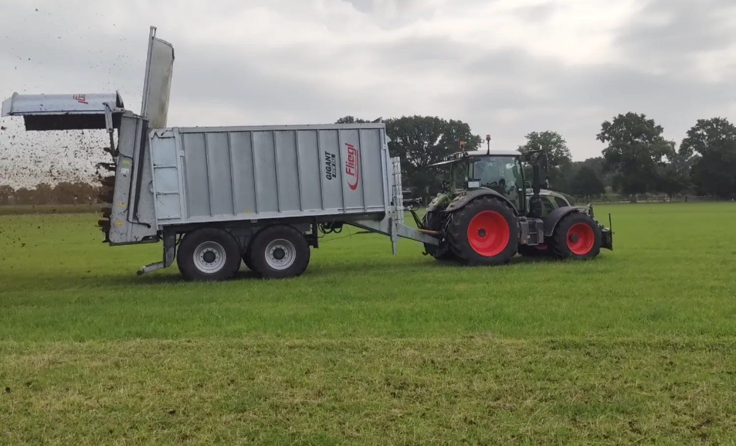Landbouwkippers & Silagewagens - Gebruikt & Nieuw Aanbod