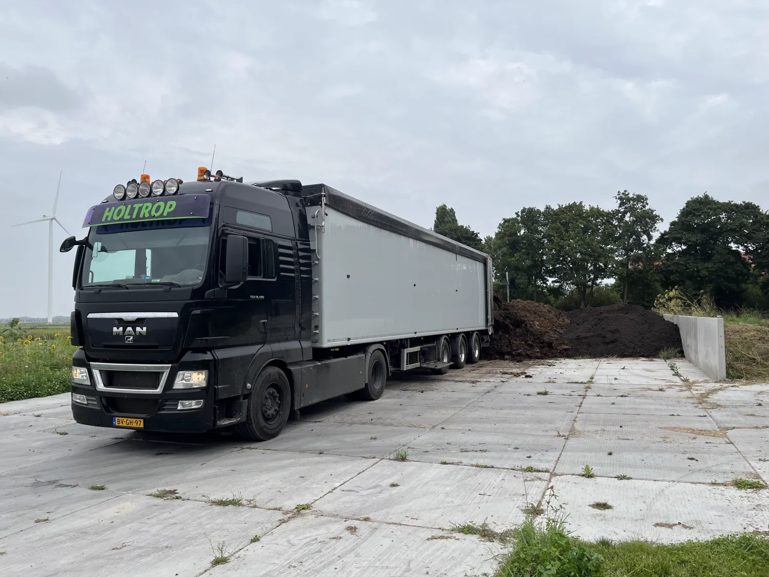 Drijfmest & Vaste Mest Kopen - Rundvee, Geit, Varken, Paard