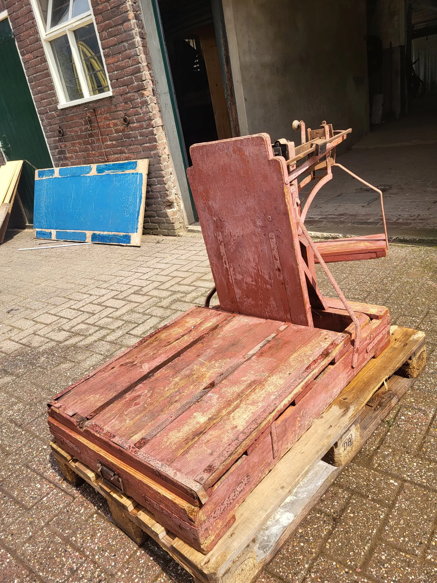 Oude weegschaal zonder gewichten - Vintage aanwinst