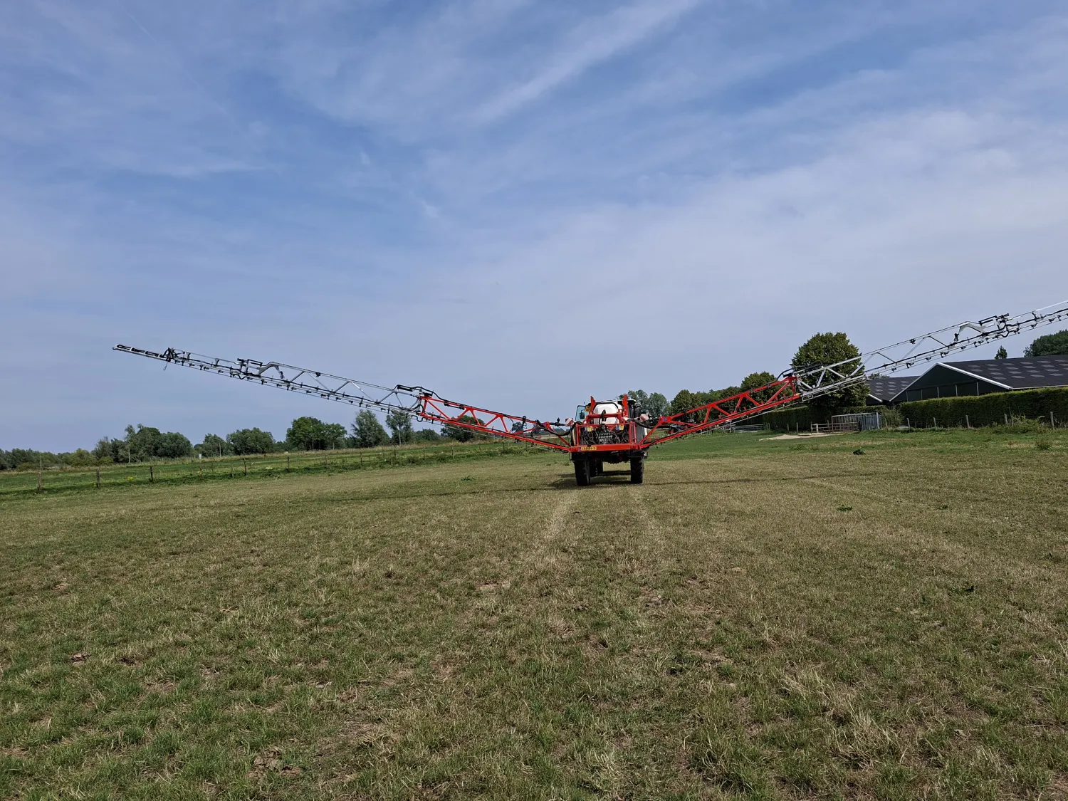 Kuhn 1402 Spuit 33 mtr met GPS & Garantie tot 2026