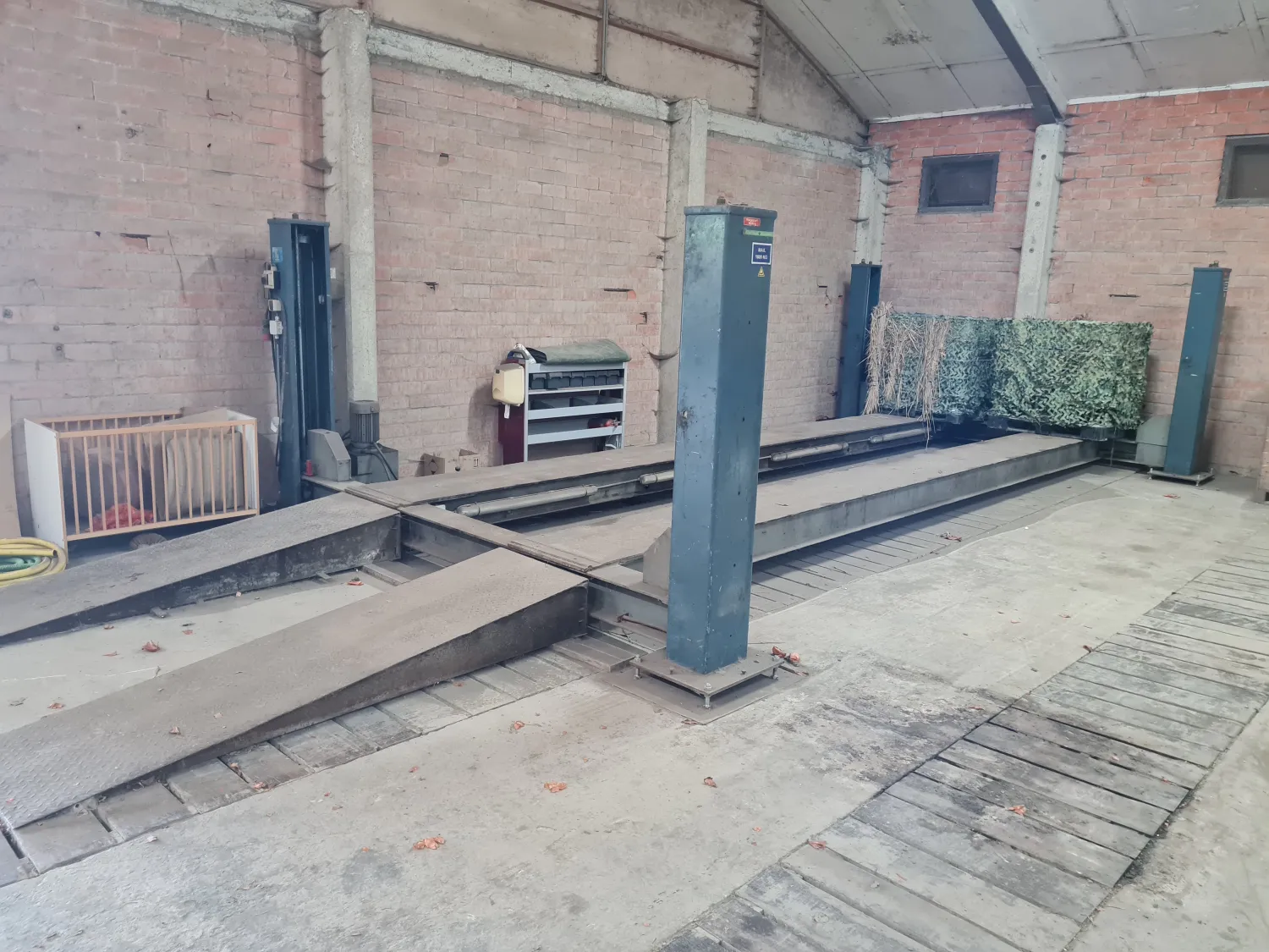 Werkplaatsbrug 16.000 kg | Zware Voertuigen