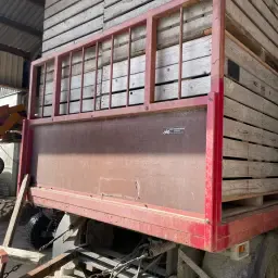 https://cdn.farmtrade.nl/media/156375/conversions/tFgWr4-thumbnail.webp