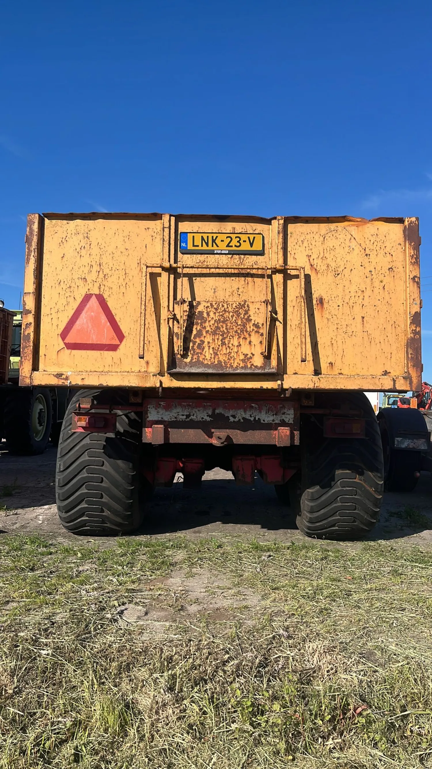 Peecon Kieper 15 Ton - 2 stuks te koop