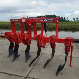 https://cdn.farmtrade.nl/media/156668/conversions/kqxF0P-thumbnail.webp