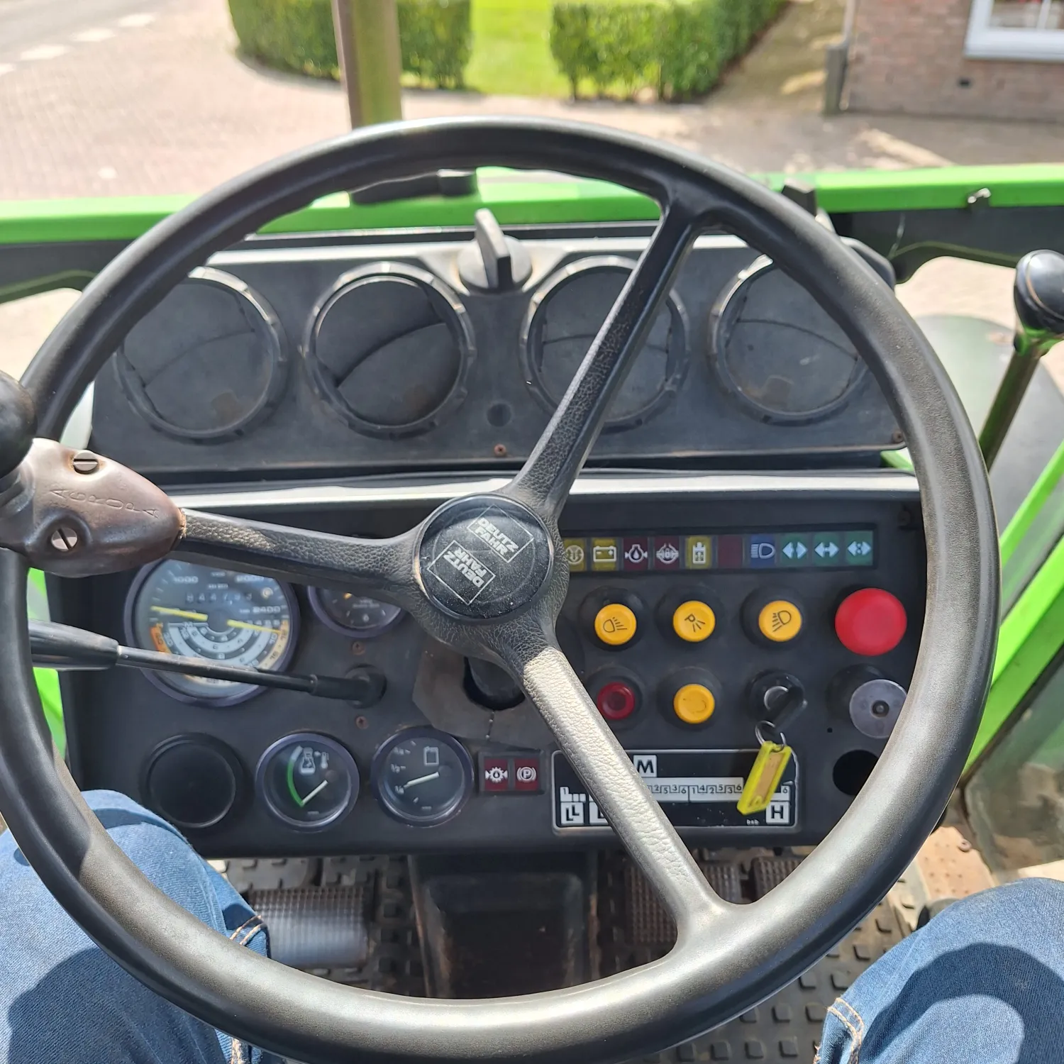 Deutz Fahr DX 4.50 | 40 km/h, Kruipversnelling