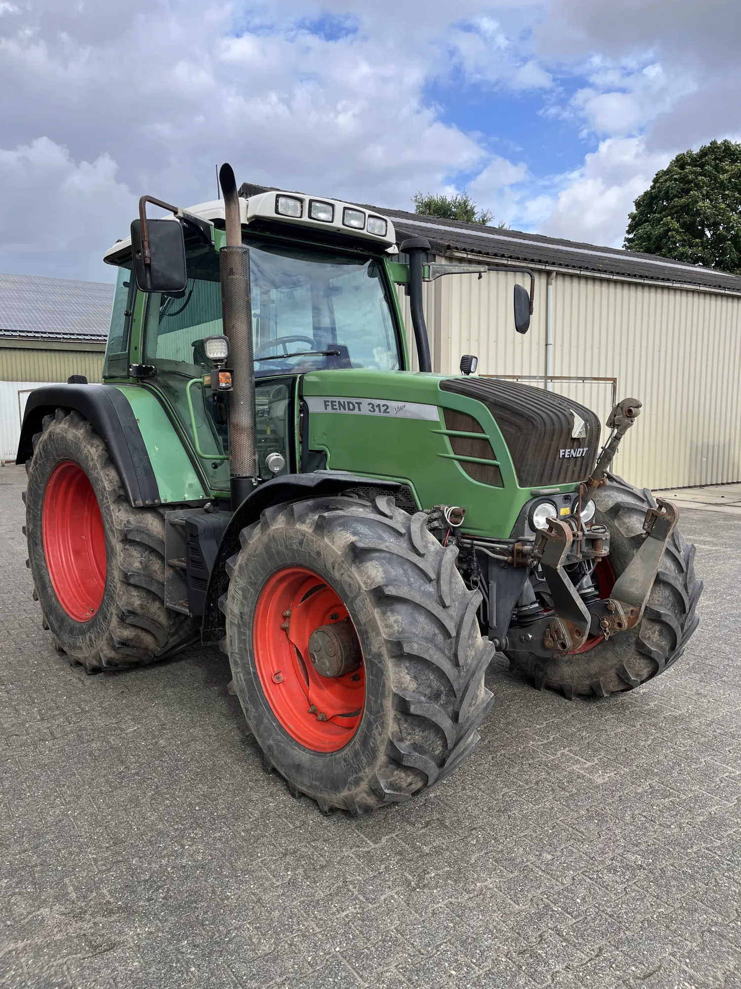 Fendt 312 Vario TMS: Fronthef, Geveerd, Airco - Direct Inzetbaar