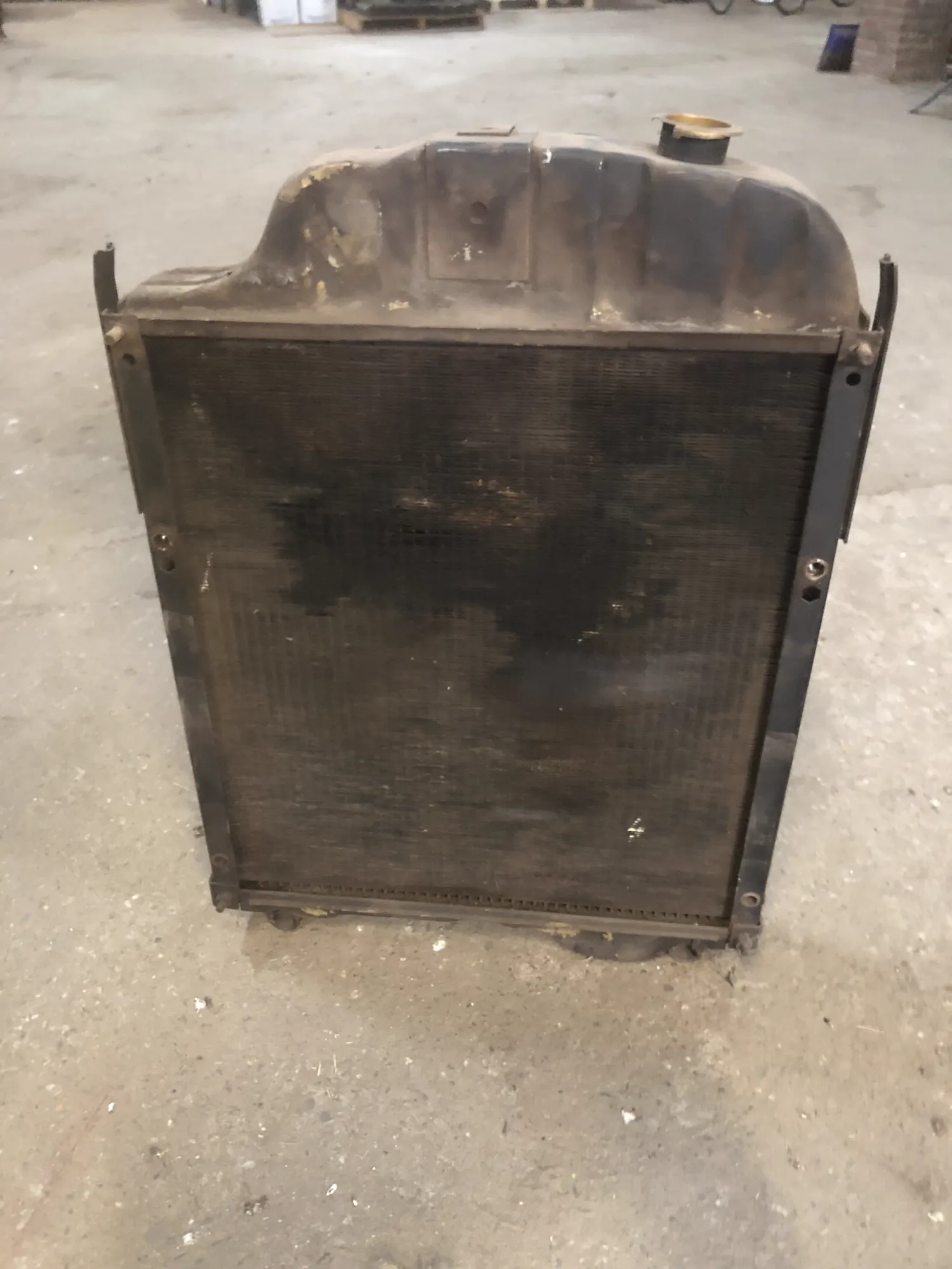Gebruikte Radiateur JD 2650 - Voordelig Onderdeel