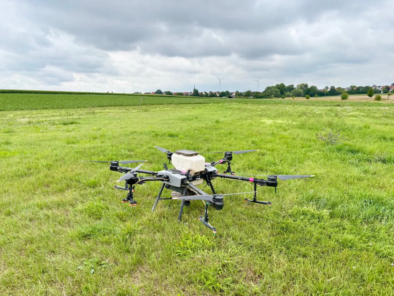 Groenbemester zaaien met Drone - Snel & Goedkoop