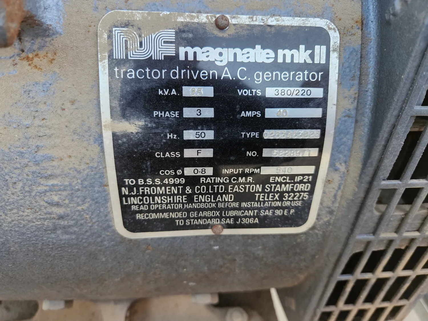 Trekker Aggregaat 25 kVA | Nieuwe Aftakas