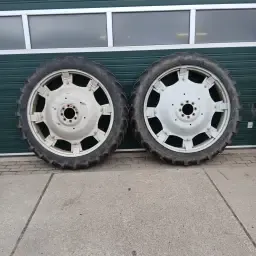 https://cdn.farmtrade.nl/media/156829/conversions/UG8e0v-thumbnail.webp