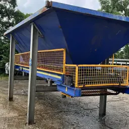 Transportband met Bunker - 5 Meter - Efficiënte Material Handling