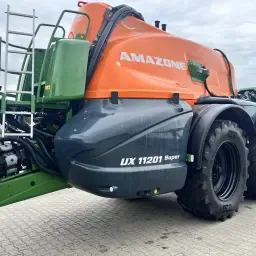 Amazeone UX 11201 Spuit (2022) te koop - 45m boom