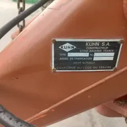 Χορτοκοπτικό Kuhn GMD 55 | Ιδανικό για κοπή σε όχθες και τάφρους
