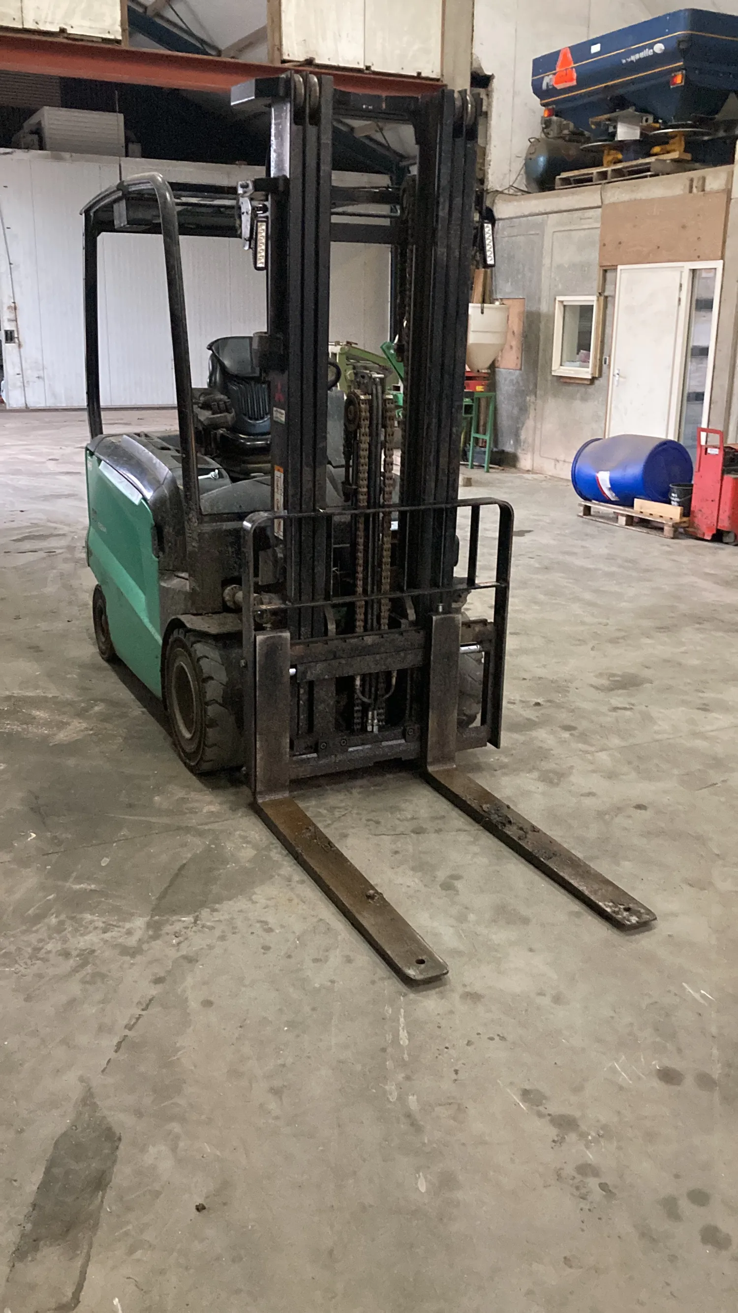Mitsubishi Edia FB30 Forklift - 2015, 2400 Hours, Side Shift