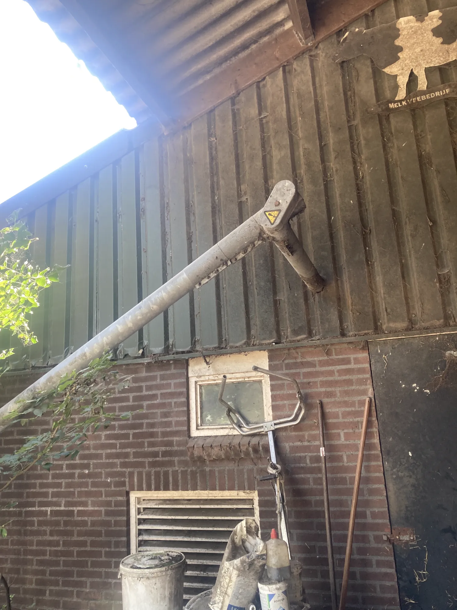 Voersilo 8 Ton + Vijzels - Efficiënte Veevoeder Opslag