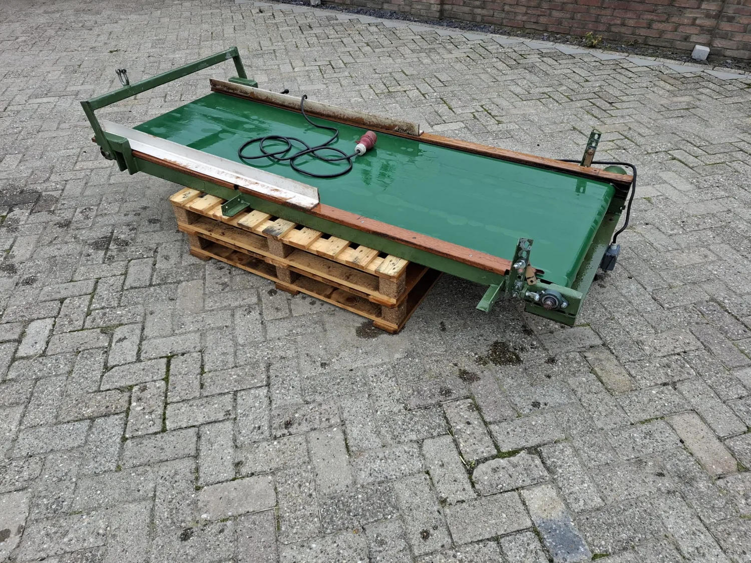 Transportband | 205 cm, 70 cm | Links/Rechts Draaiend