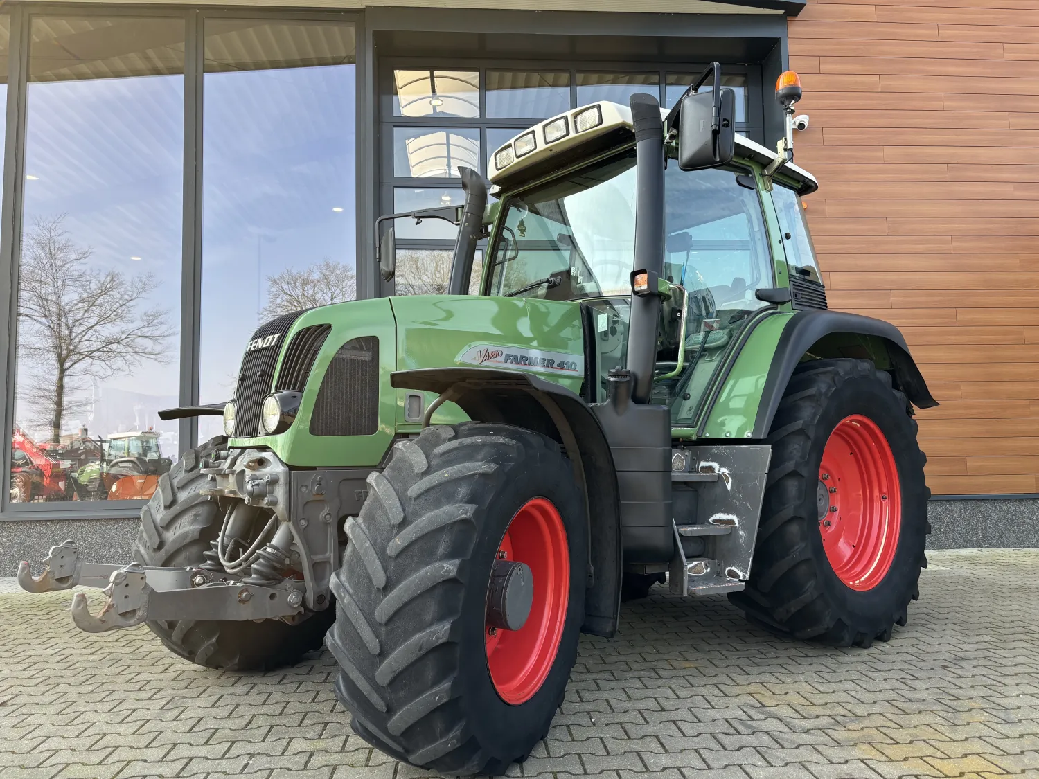Fendt 410 Vario | 12.670 timer, affjedret foraksel