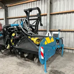 https://cdn.farmtrade.nl/media/158414/conversions/gFwTj7-thumbnail.webp