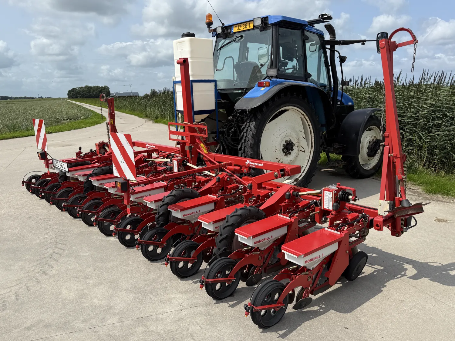 Planteuse Betteraves Kverneland Monopil S | 2013 | À vendre