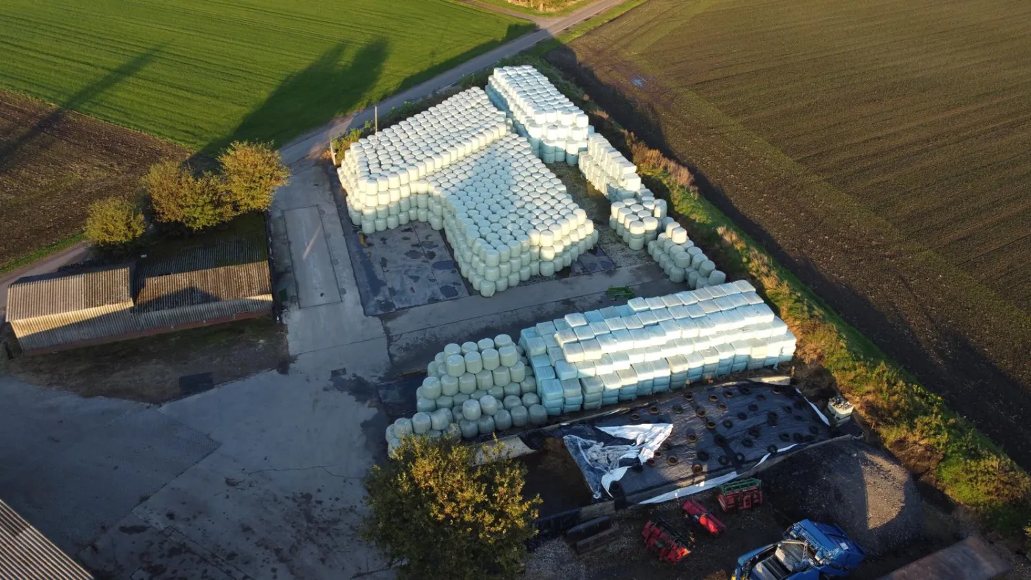 Silo Rundballen kaufen | Gepresster Mais, Gras & TMR