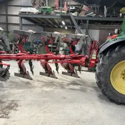 https://cdn.farmtrade.nl/media/158691/conversions/rcIE6C-thumbnail.webp