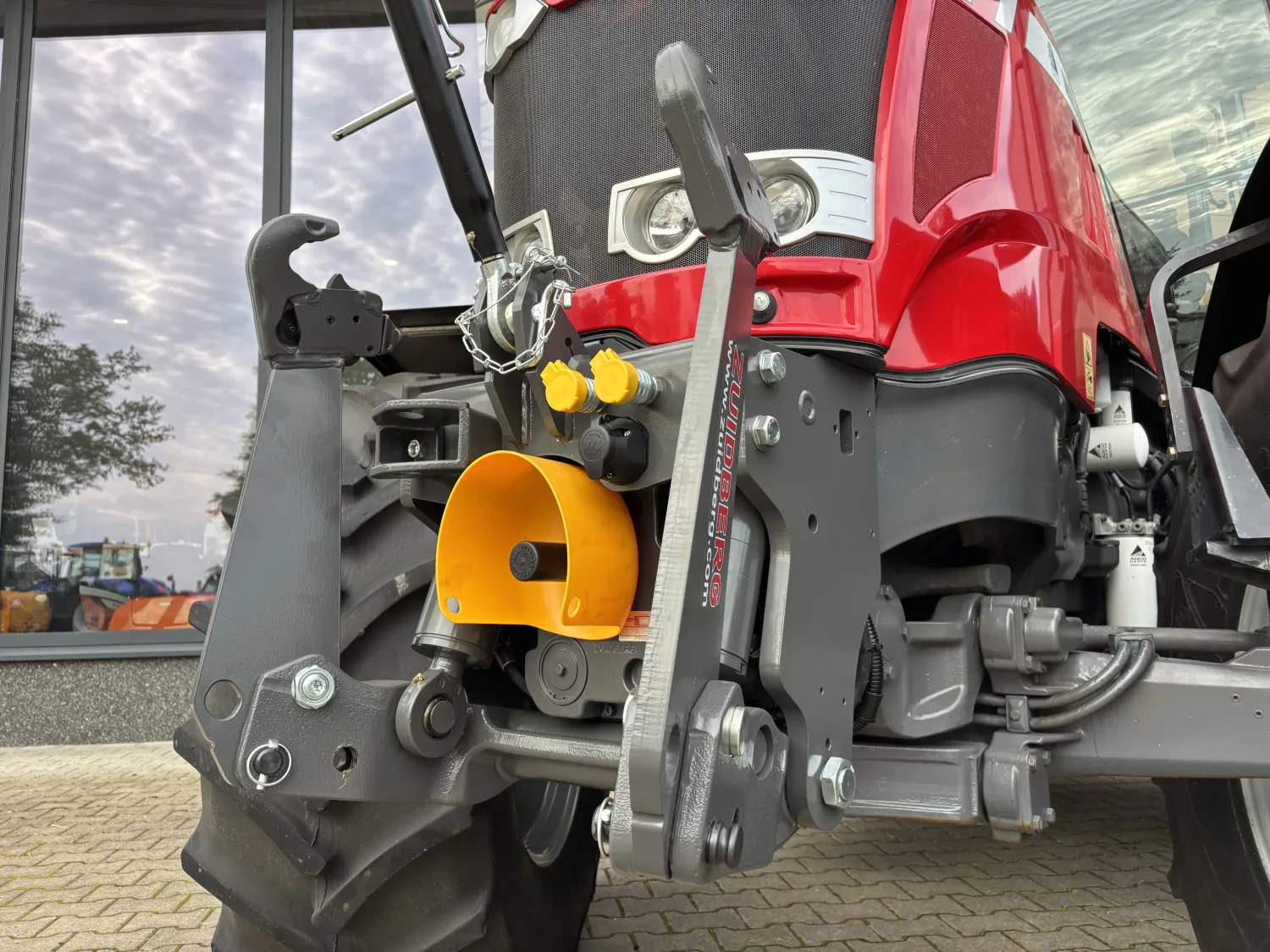 Massey Ferguson 6614 Dyna-VT | Få Timer | Trinløs Transmission